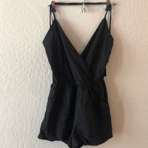 Black clothe halter romper